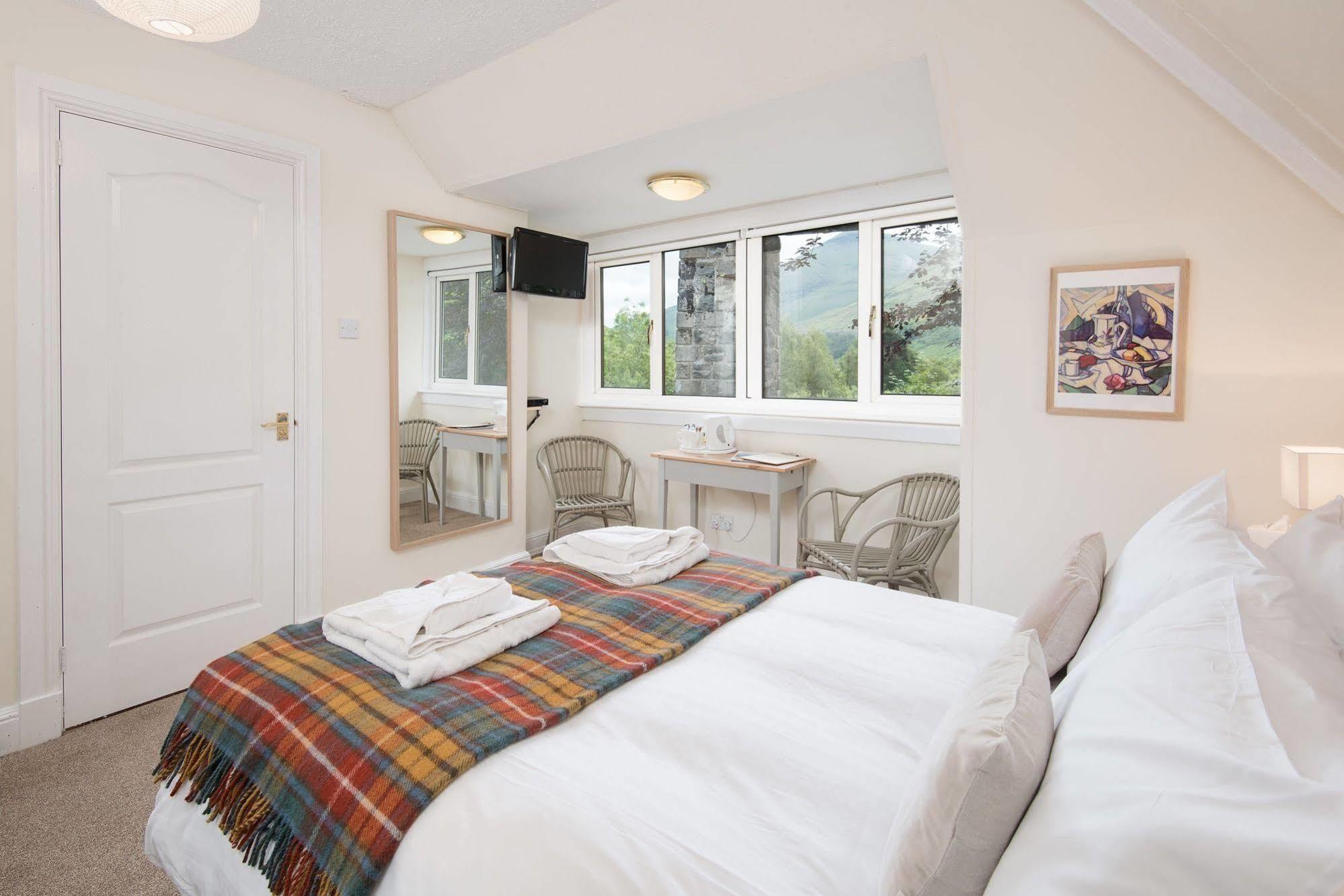 Glenbruar House Hotell Crianlarich Eksteriør bilde